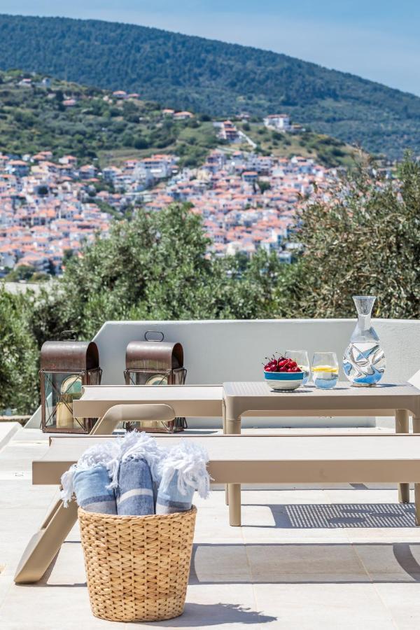 Sunshine Pool Villa Skopelos Town Bagian luar foto