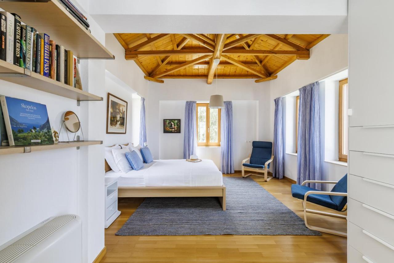 Sunshine Pool Villa Skopelos Town Bagian luar foto